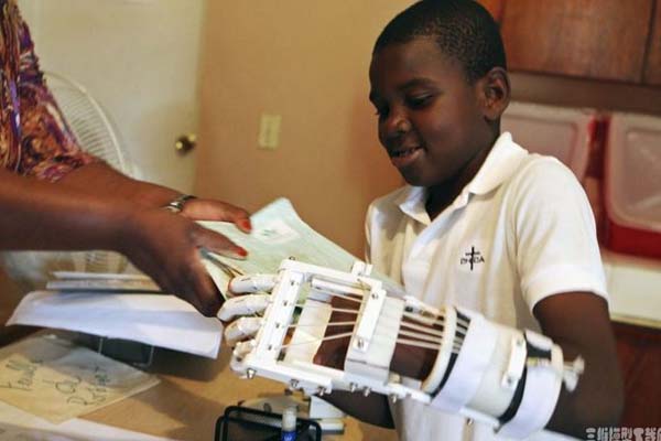 簡述現階段醫用3D打印設備和打印材料的相關進展_e鍵3D打印服務