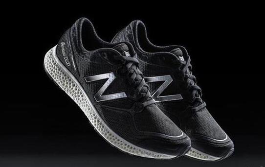 3D打印技術(shù)前景無(wú)限 阿迪等運(yùn)動(dòng)鞋品牌不約而同開(kāi)辦3D打印鞋工廠(chǎng)